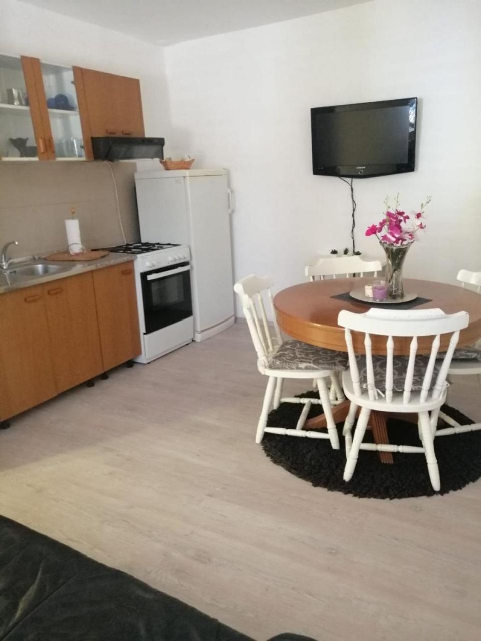 Apartment Anka Marina Εξωτερικό φωτογραφία